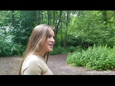 ❤️ Suxerinlle a Evelina que fodemos nun lugar público! Ela dixo que si. Entón fodiuna no cu e corme na súa boca. Entón ela cabreouse. ❤️❌ Vídeo de puta na pornografía gl.serviporno.ru ❌️